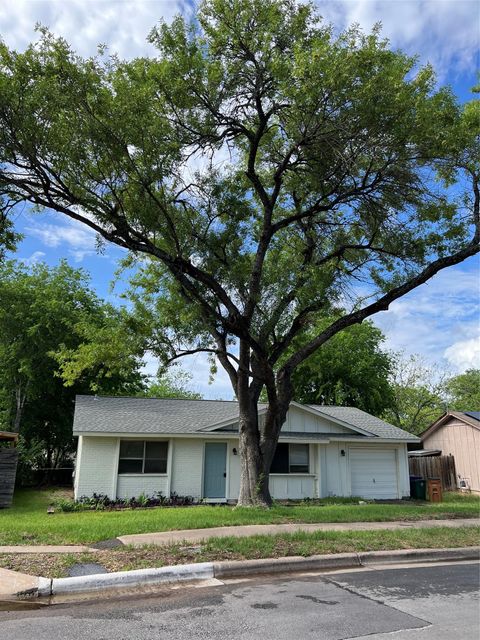 Photo of 6204 Shadow BND, Austin, TX 78745 (MLS # 3096594)