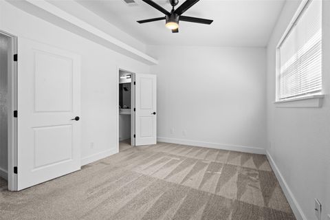 Tiny photo for 1810 River Crossing CIR #B, Austin, TX 78741 (MLS # 1474985)
