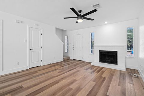 Tiny photo for 1810 River Crossing CIR #B, Austin, TX 78741 (MLS # 1474985)