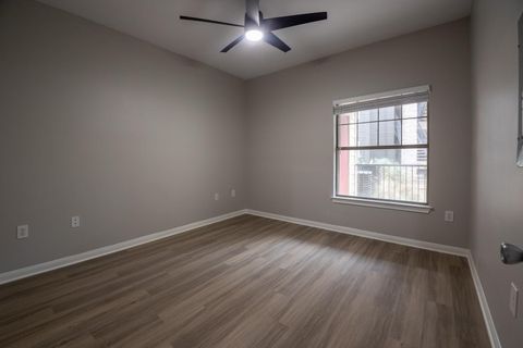 Tiny photo for 2320 Gracy Farms LN #611, Austin, TX 78758 (MLS # 1098813)