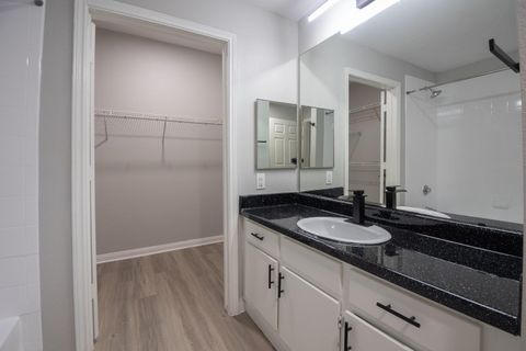 Tiny photo for 2320 Gracy Farms LN #611, Austin, TX 78758 (MLS # 1098813)