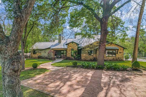 Photo of 1707 River Hills RD #B & C, Austin, TX 78733 (MLS # 7985896)