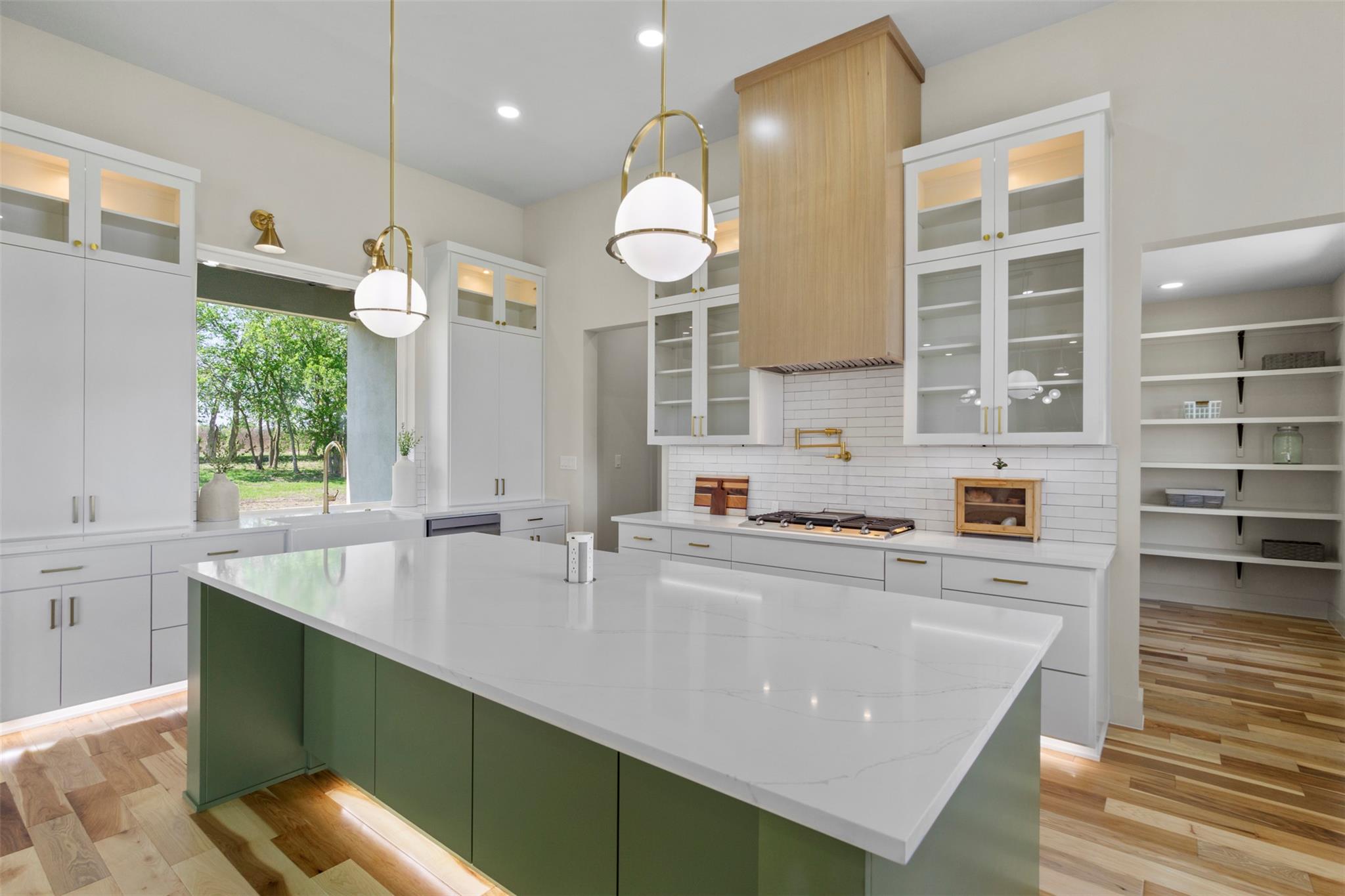 17109 Saint Therese RD