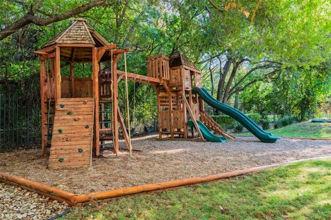 Tiny photo for 6628 Dogwood Creek DR, Austin, TX 78746 (MLS # 5303071)