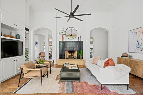 Photo of 6628 Dogwood Creek DR, Austin, TX 78746 (MLS # 5303071)