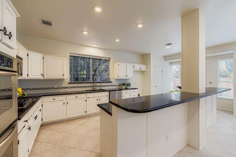 Tiny photo for 11002 Pebble Garden LN, Austin, TX 78739 (MLS # 3353637)