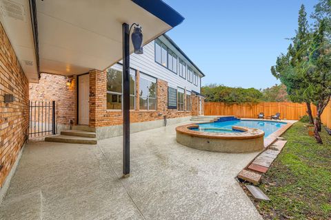 Tiny photo for 11002 Pebble Garden LN, Austin, TX 78739 (MLS # 3353637)