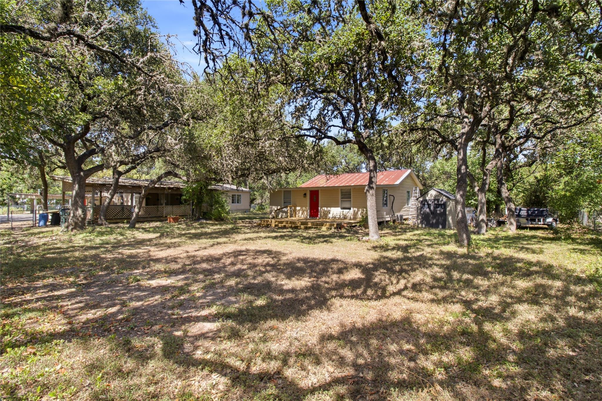 606 Harmons WAY