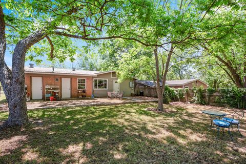 Tiny photo for 4606 S 2nd ST, Austin, TX 78745 (MLS # 3415650)