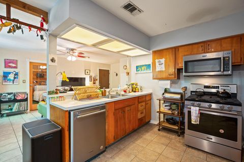 Tiny photo for 4606 S 2nd ST, Austin, TX 78745 (MLS # 3415650)