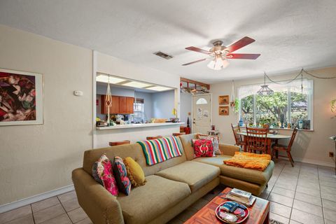 Tiny photo for 4606 S 2nd ST, Austin, TX 78745 (MLS # 3415650)