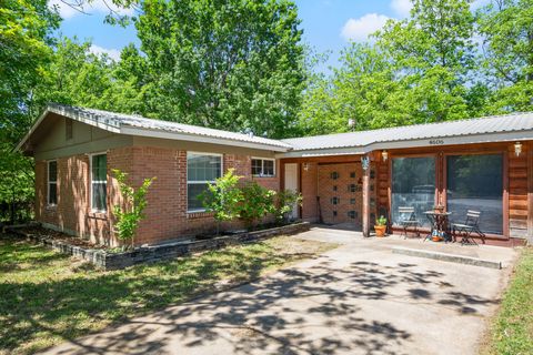 Tiny photo for 4606 S 2nd ST, Austin, TX 78745 (MLS # 3415650)