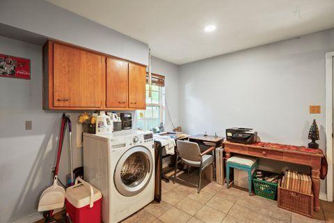 Tiny photo for 4606 S 2nd ST, Austin, TX 78745 (MLS # 3415650)