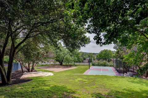 Tiny photo for 14 TORRINGTON LN, The Hills, TX 78738 (MLS # 5155710)
