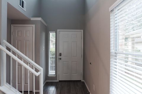 Tiny photo for 11608 Jim Thorpe LN, Austin, TX 78748 (MLS # 4359410)