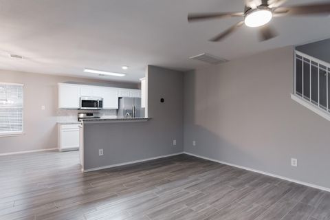 Tiny photo for 11608 Jim Thorpe LN, Austin, TX 78748 (MLS # 4359410)