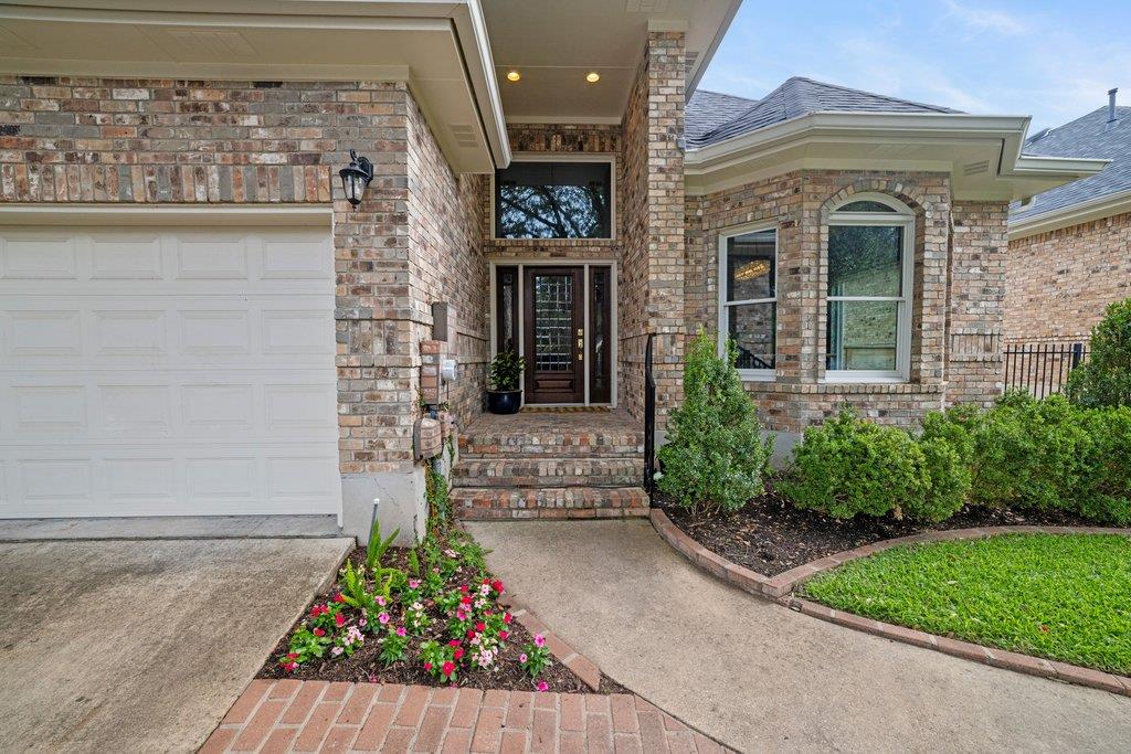 3909 Arbor Glen WAY