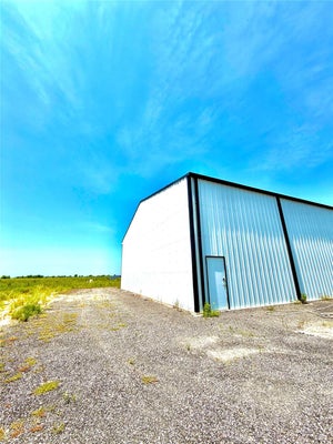 1132 BEAL RD, EAGLE LAKE, TX 77434 - Image 2e4faf556d0e61d12f35d7de372ca3e6/2825269120