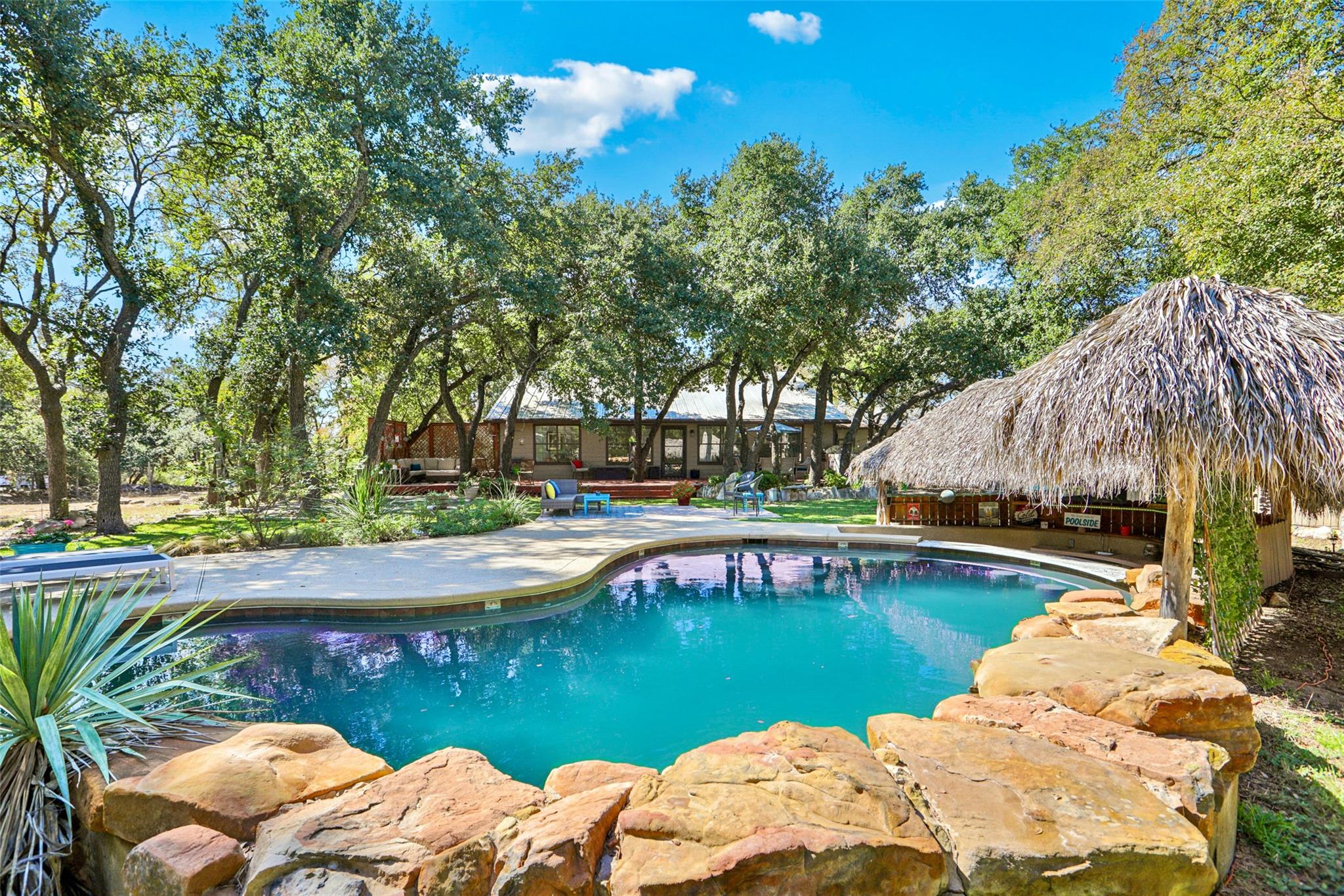 2858 Cedar Hollow RD