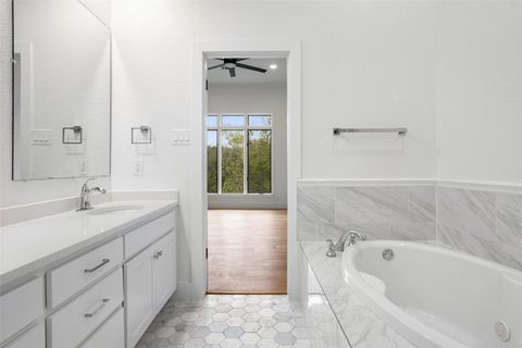 Tiny photo for 4231 Westlake DR #H1, Austin, TX 78746 (MLS # 2711572)