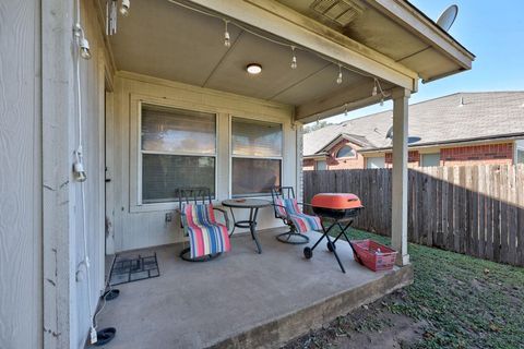 Tiny photo for 1906 W Pflugerville PKWY, Round Rock, TX 78664 (MLS # 1102674)