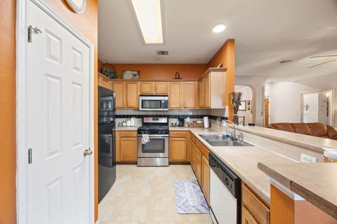 Tiny photo for 1906 W Pflugerville PKWY, Round Rock, TX 78664 (MLS # 1102674)