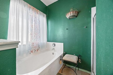 Tiny photo for 1906 W Pflugerville PKWY, Round Rock, TX 78664 (MLS # 1102674)