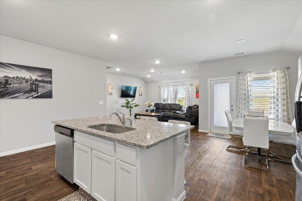 19916 Ann Richards Ave