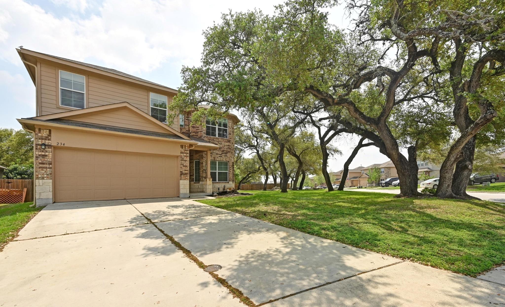 234 Coleto Creek LOOP