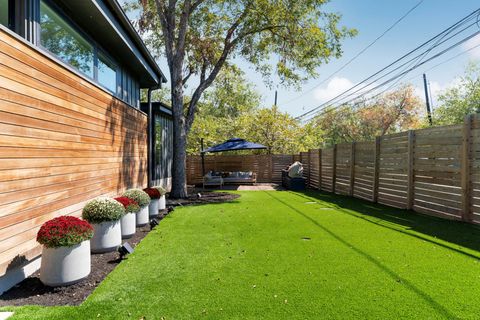 Tiny photo for 604 Cumberland RD, Austin, TX 78704 (MLS # 9949422)