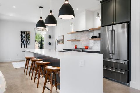 Tiny photo for 604 Cumberland RD, Austin, TX 78704 (MLS # 9949422)