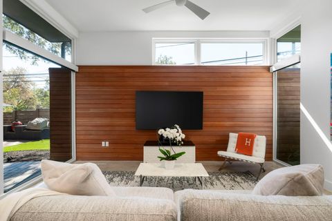Tiny photo for 604 Cumberland RD, Austin, TX 78704 (MLS # 9949422)
