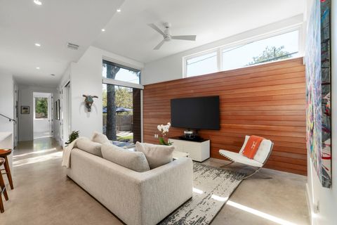Tiny photo for 604 Cumberland RD, Austin, TX 78704 (MLS # 9949422)