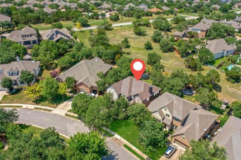 220 Grafton LN Austin TX 78737