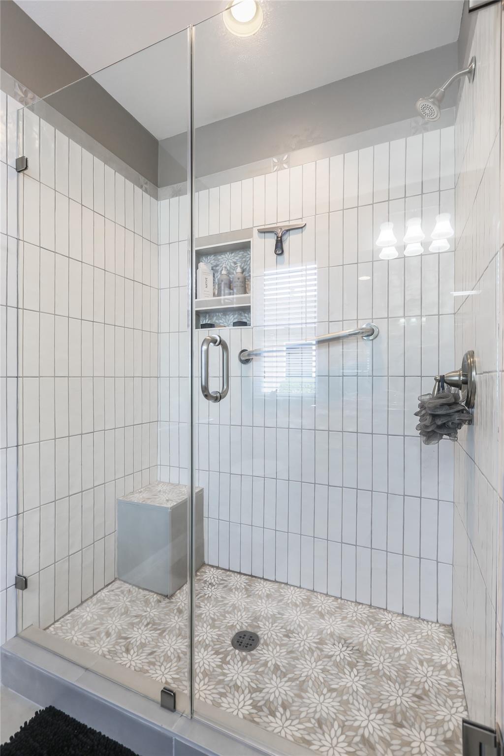 111 Monument Hill TRL