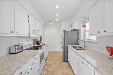 A home in Lakeway