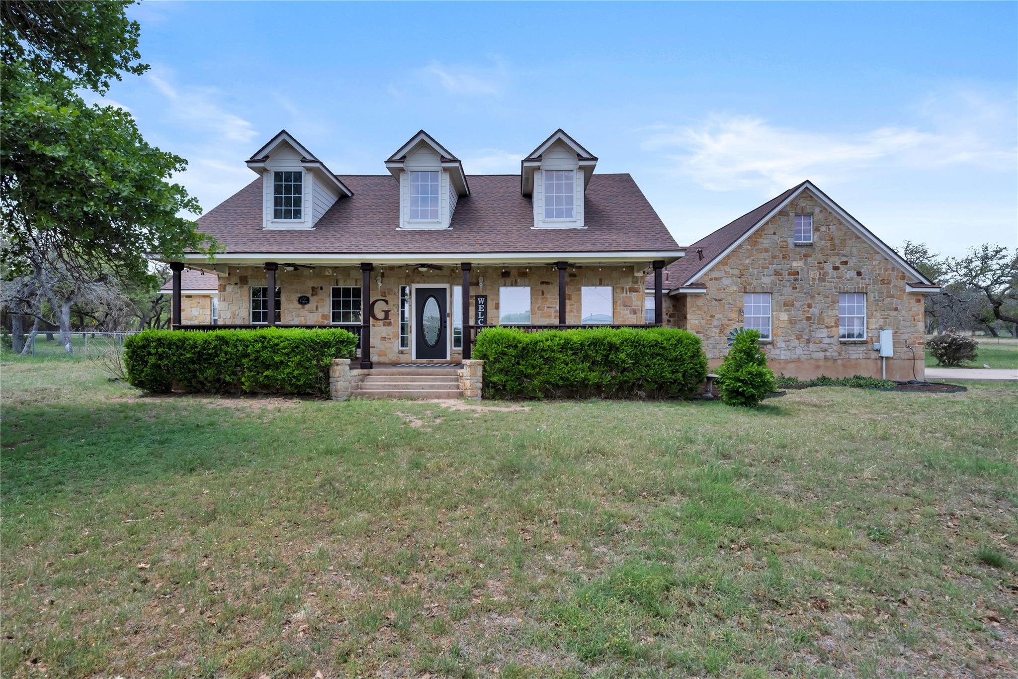 Listing image 1