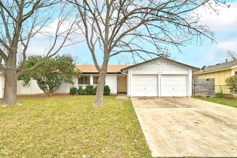 Photo of 2309 Dovehill DR, Austin, TX 78744 (MLS # 7640876)