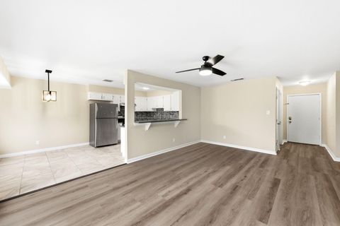 Tiny photo for 2309 Dovehill DR, Austin, TX 78744 (MLS # 7640876)