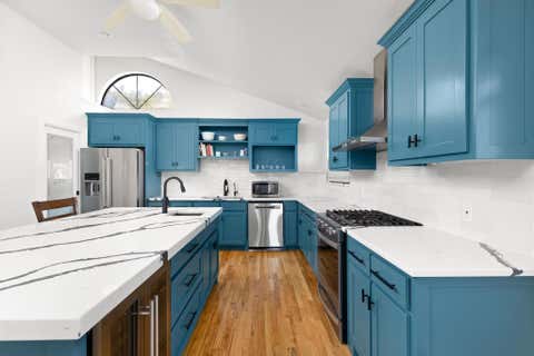 Tiny photo for 13805 Skyline DR, Austin, TX 78732 (MLS # 7212443)