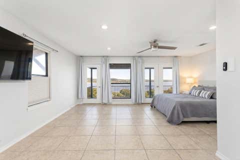 Tiny photo for 13805 Skyline DR, Austin, TX 78732 (MLS # 7212443)