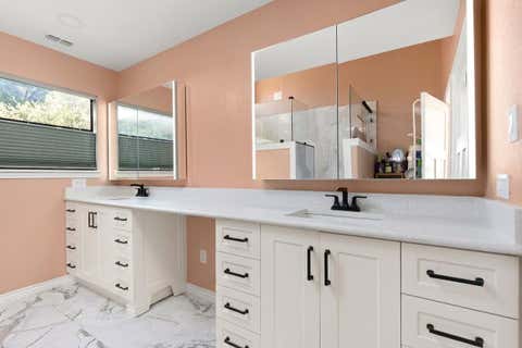 Tiny photo for 13805 Skyline DR, Austin, TX 78732 (MLS # 7212443)