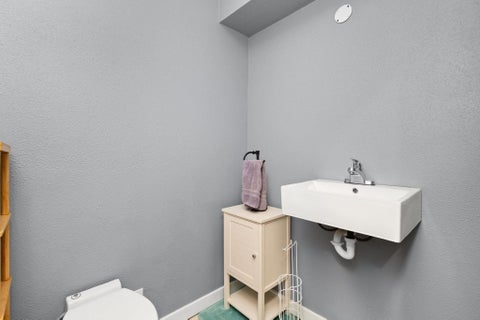 Tiny photo for 13805 Skyline DR, Austin, TX 78732 (MLS # 7212443)