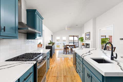 Tiny photo for 13805 Skyline DR, Austin, TX 78732 (MLS # 7212443)