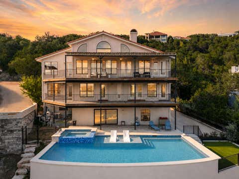 Photo of 13805 Skyline DR, Austin, TX 78732 (MLS # 7212443)