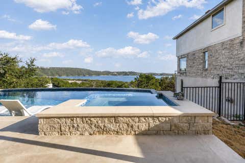 Tiny photo for 13805 Skyline DR, Austin, TX 78732 (MLS # 7212443)