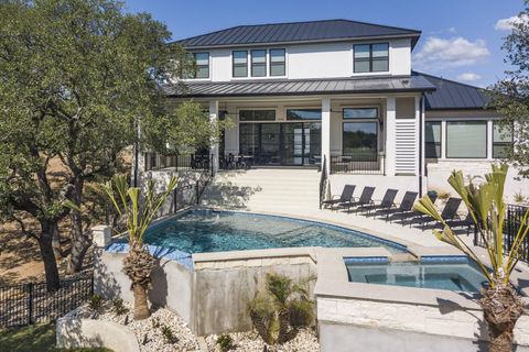 218 Sleepy Oaks DR Kingsland TX 78639