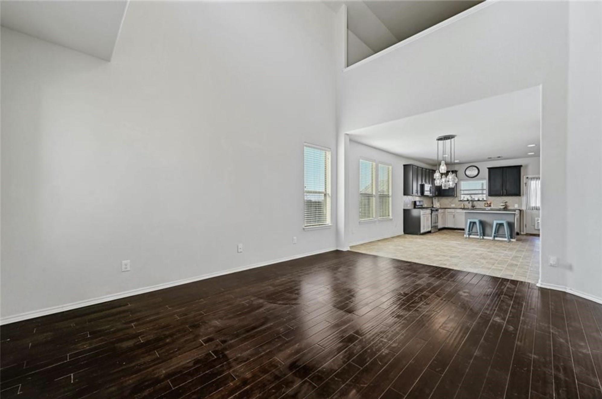 350 Dragon Ridge RD