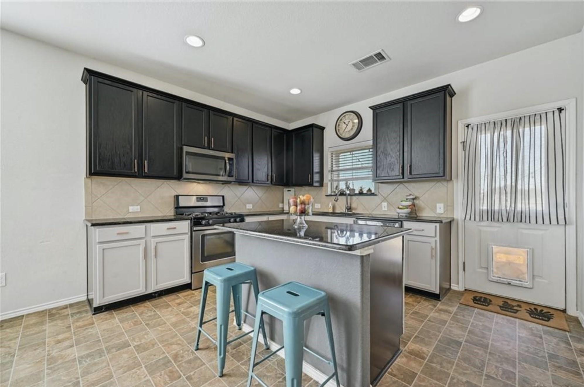 350 Dragon Ridge RD