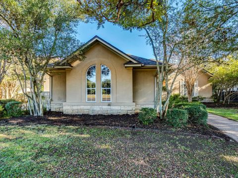 Photo of 10609 River Plantation DR, Austin, TX 78747 (MLS # 2719752)